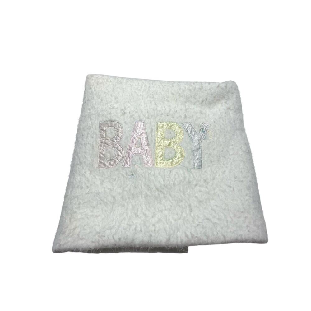 Quiltex White Baby Blanket Appliqué Satin Trim Vintage Receiving Acrylic Unisex